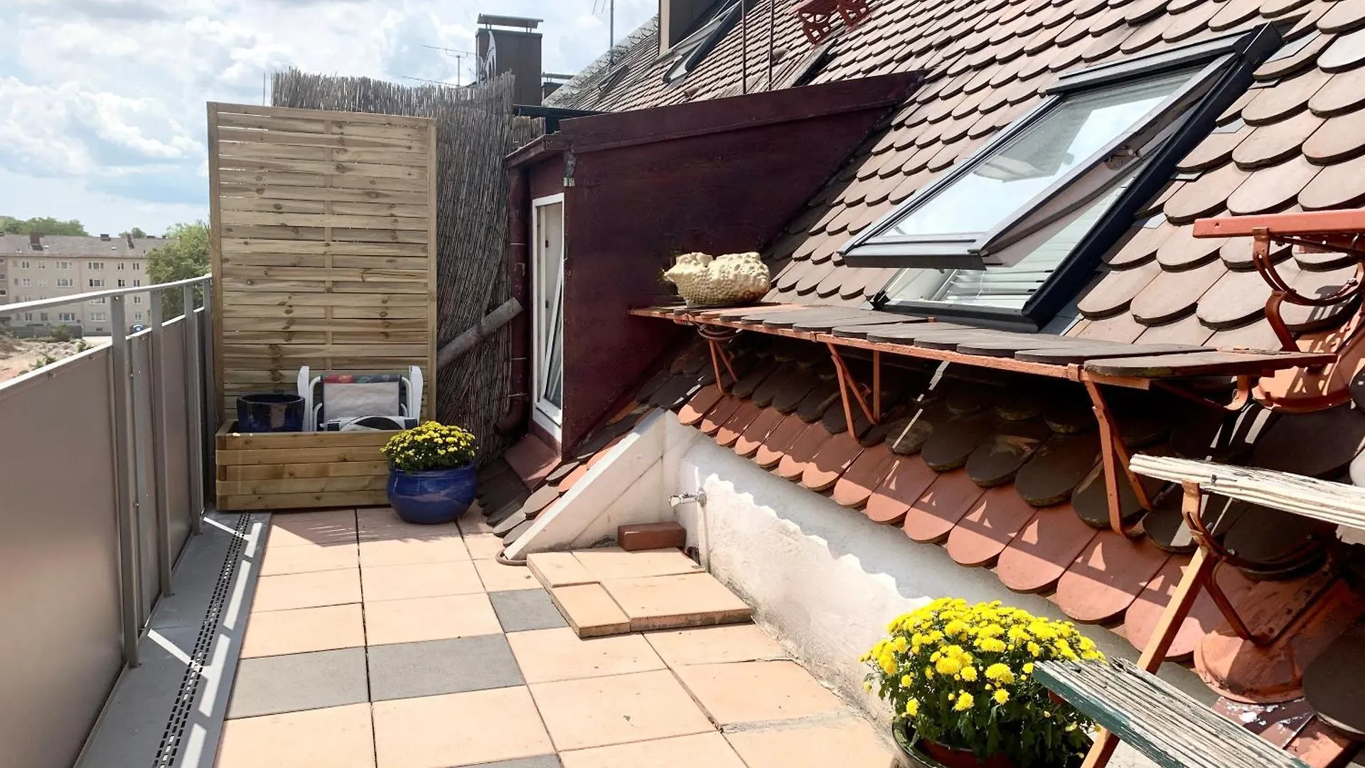 Schoene Dachgeschoss-Maisonette Wohnung Monaco di Baviera Appartamento